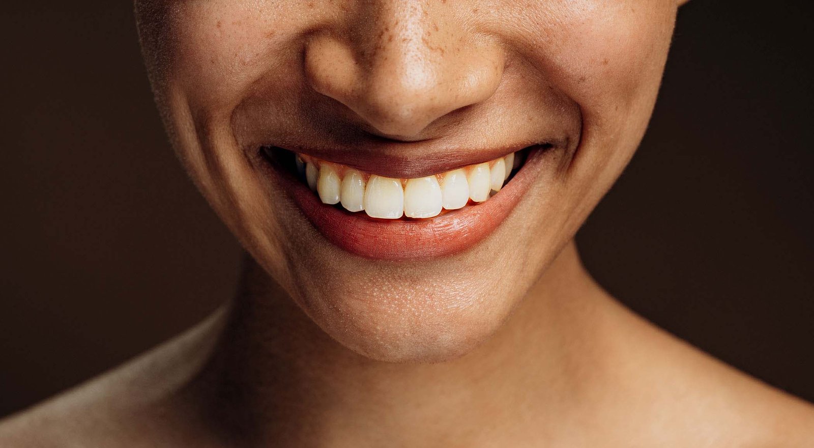 cropped view of the multiracial woman smiling toot2 mhzjprh.jpg